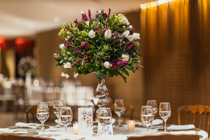 Arrangement floral élégant pour mariage